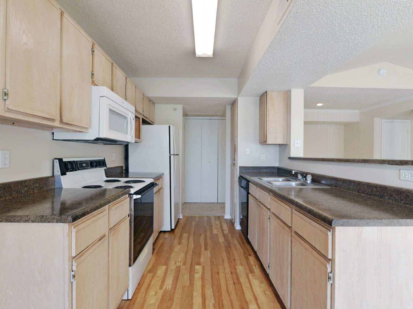The Cliffs Apartments Image 46